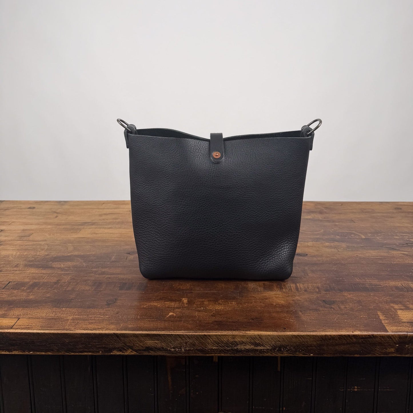 AVERY CROSSBODY - MINI - BLACK - BUTTON STUD - IN STOCK