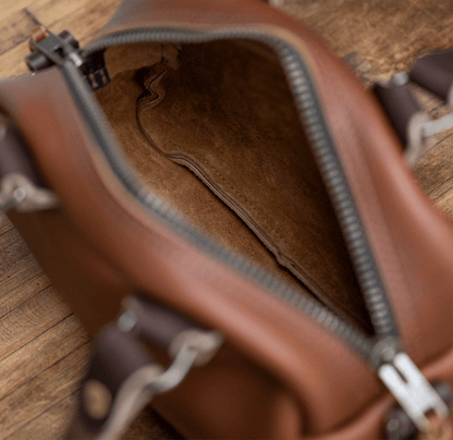 HOFFMAN LEATHER CROSSBODY BAG - PEANUT BISON