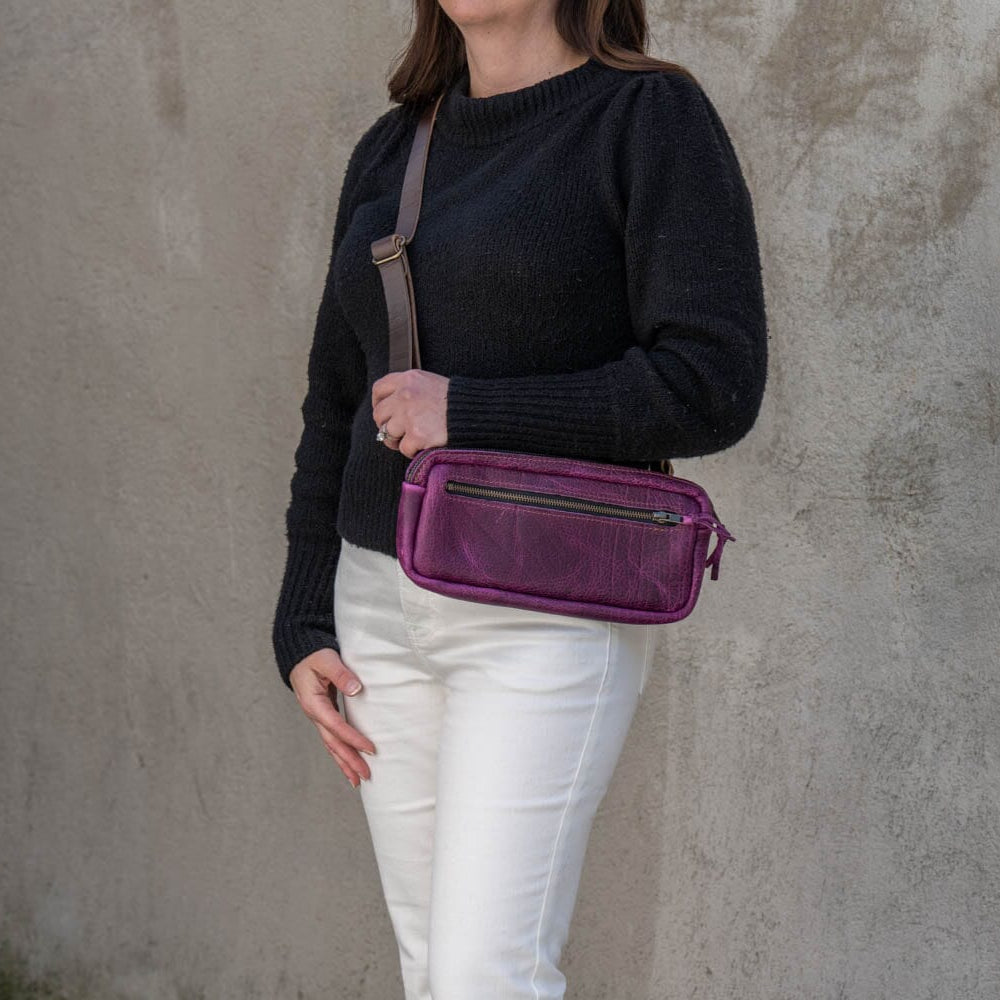 LEATHER FANNY PACK / LEATHER WAIST BAG - DELUXE - GRAPE BISON