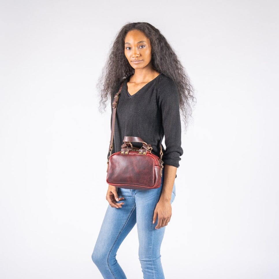 HOFFMAN LEATHER CROSSBODY BAG - MINI - WINE BISON