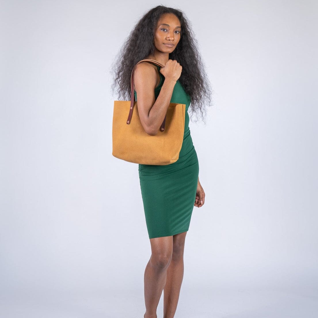 AVERY LEATHER TOTE BAG - MEDIUM - DESERT SUEDE