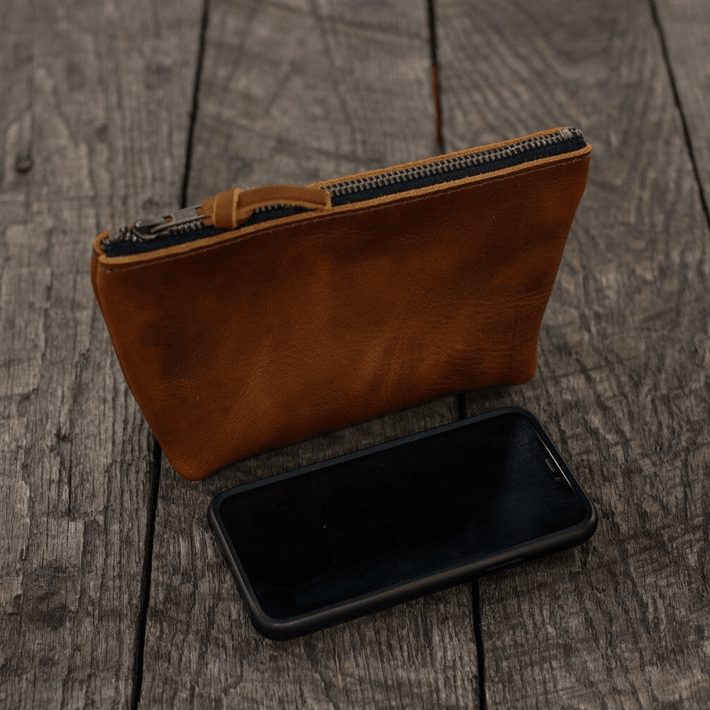 LEATHER TOP ZIPPERED POUCH - SMALL - GRAPE BISON