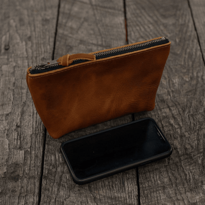 LEATHER TOP ZIPPERED POUCH - SMALL - GRAPE BISON