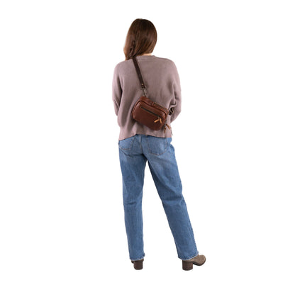 LEATHER SLING BAG