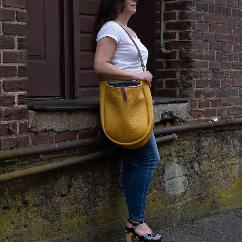 CELESTE LEATHER HOBO BAG - LARGE - GOLDEN SUN