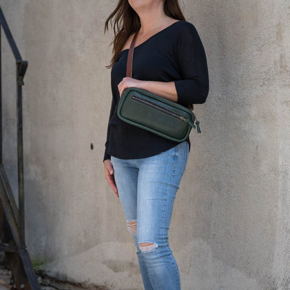LEATHER FANNY PACK / LEATHER WAIST BAG - DELUXE - FOREST GREEN