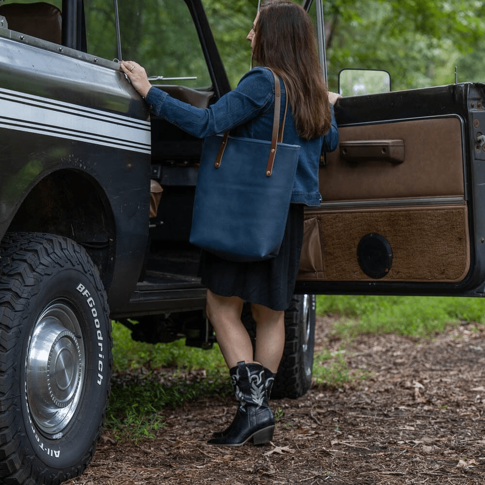 AVERY LEATHER TOTE BAG - SLIM LARGE - SMOKEY BLUE