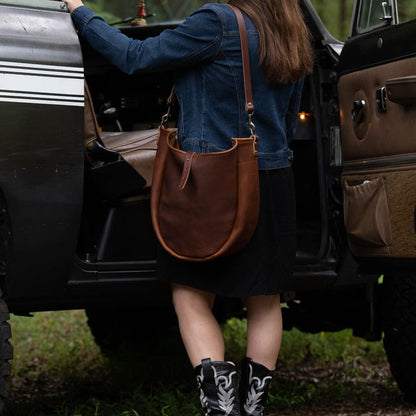 CELESTE LEATHER HOBO BAG - MEDIUM - SADDLE