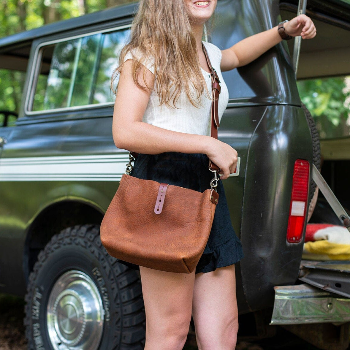 AVERY CROSSBODY - SMALL