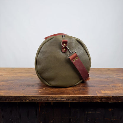 WILLIAM LEATHER DUFFLE BAG - OLIVE - SADDLE STRAPS - IN STOCK