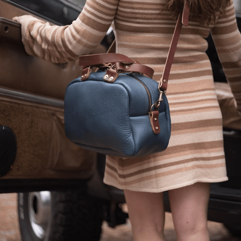 HOFFMAN LEATHER CROSSBODY BAG - SMOKEY BLUE