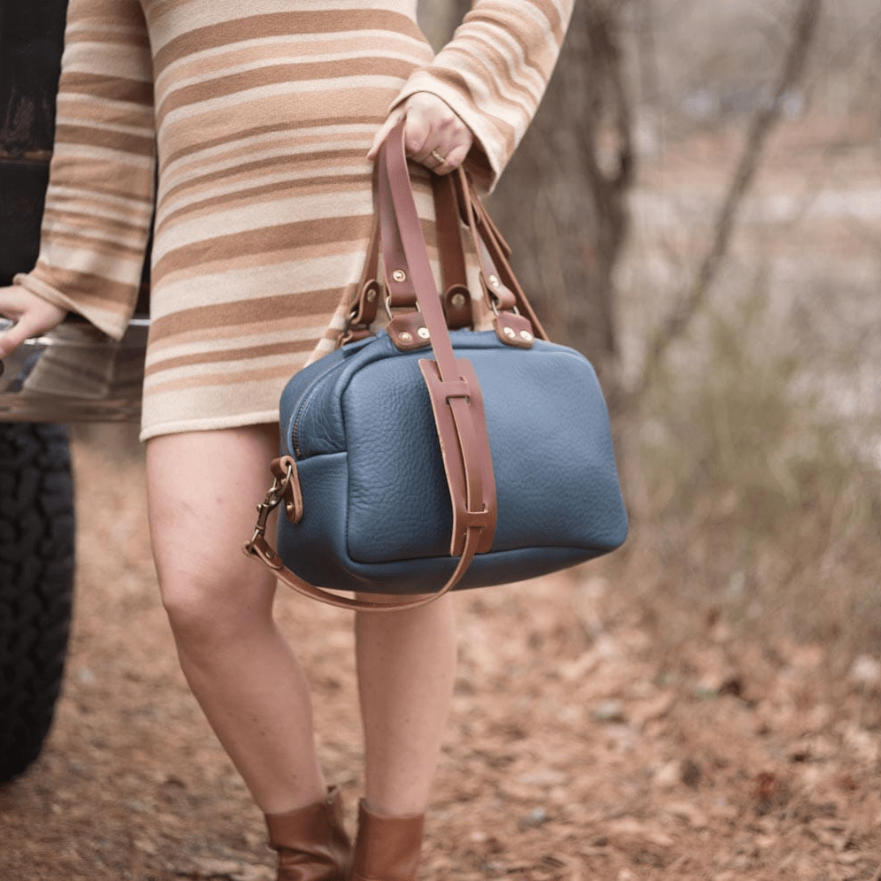 HOFFMAN LEATHER CROSSBODY BAG - SMOKEY BLUE