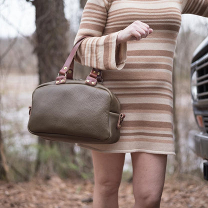 HOFFMAN LEATHER CROSSBODY BAG - OLIVE