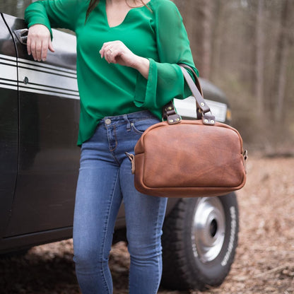 HOFFMAN LEATHER CROSSBODY BAG - SADDLE