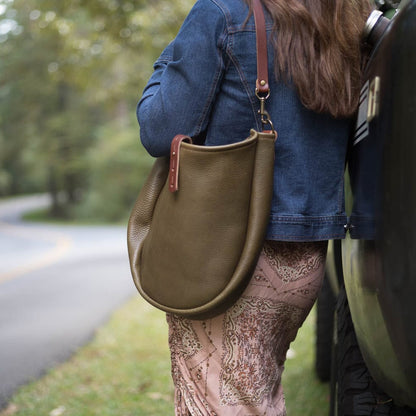 CELESTE LEATHER HOBO BAG - MEDIUM - OLIVE