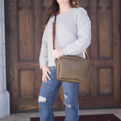 SARAH LEATHER CROSSBODY - MEDIUM - OLIVE