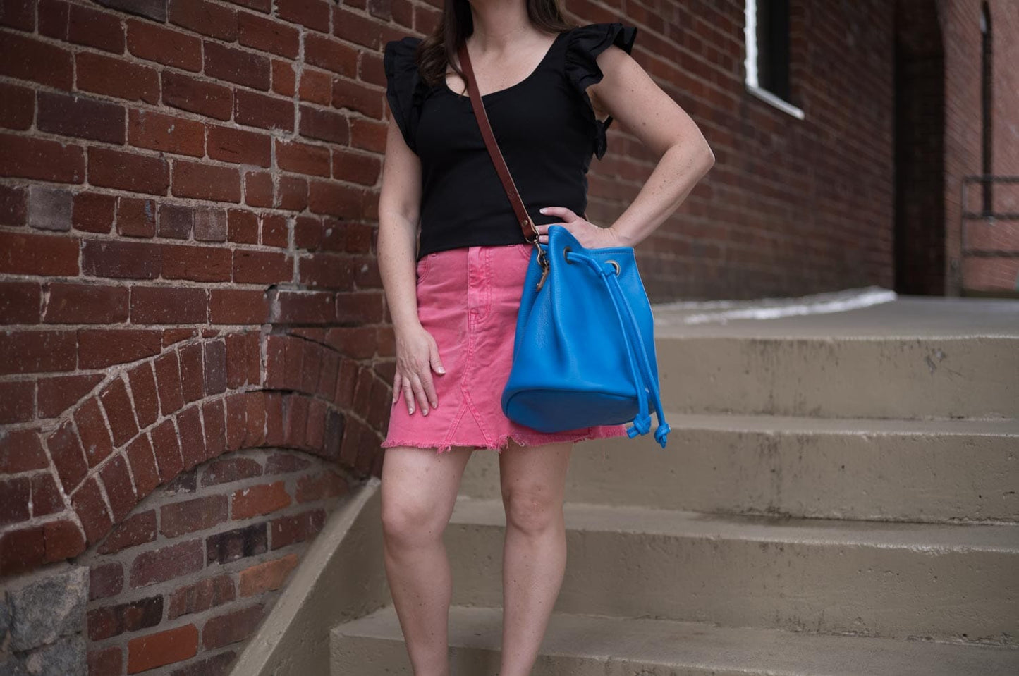 LEATHER BUCKET BAG - LARGE - OCEAN BLUE
