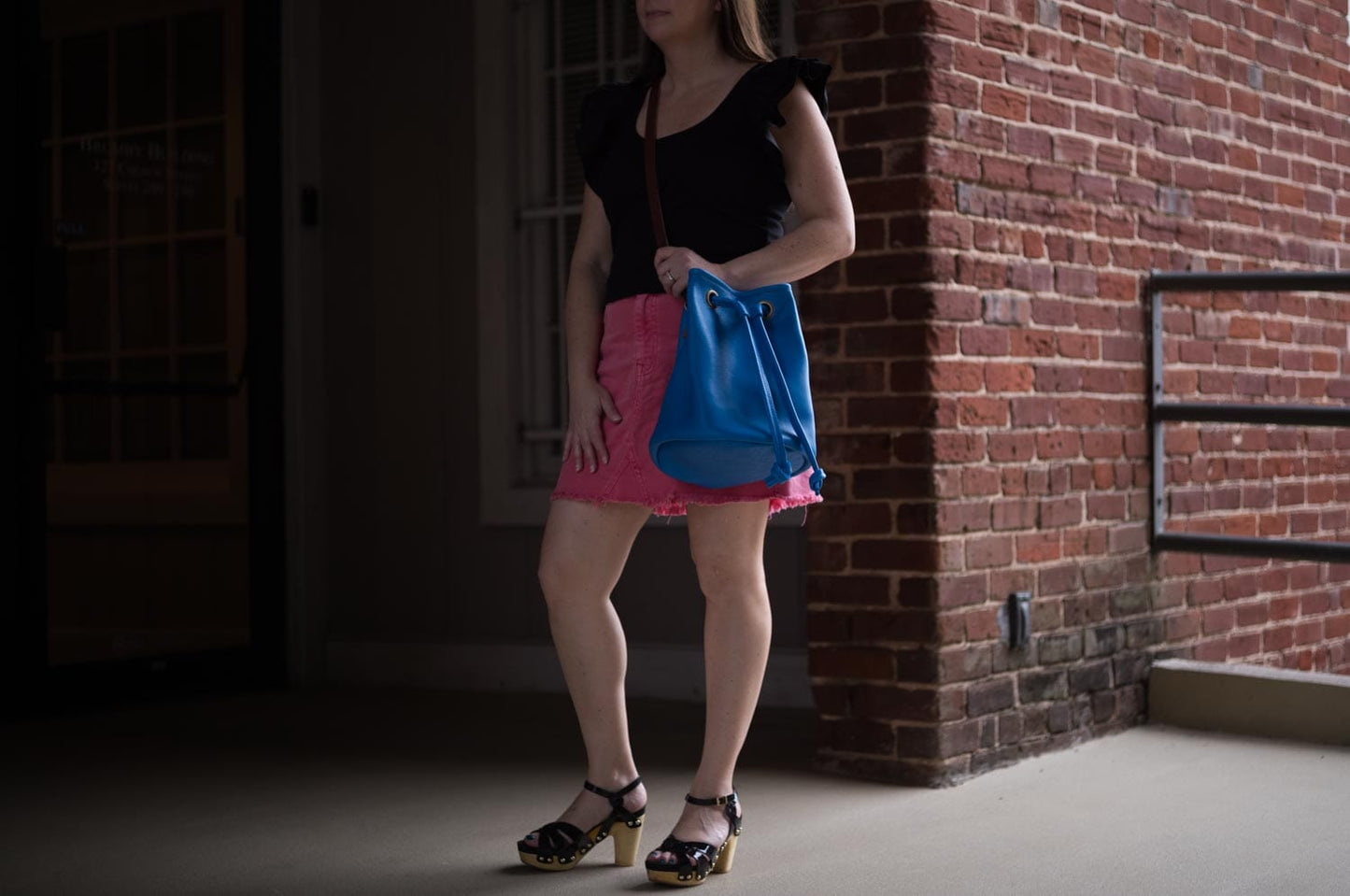 LEATHER BUCKET BAG - LARGE - OCEAN BLUE