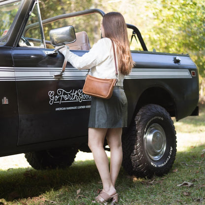 RENNIE LEATHER SHOULDER BAG - HONEY