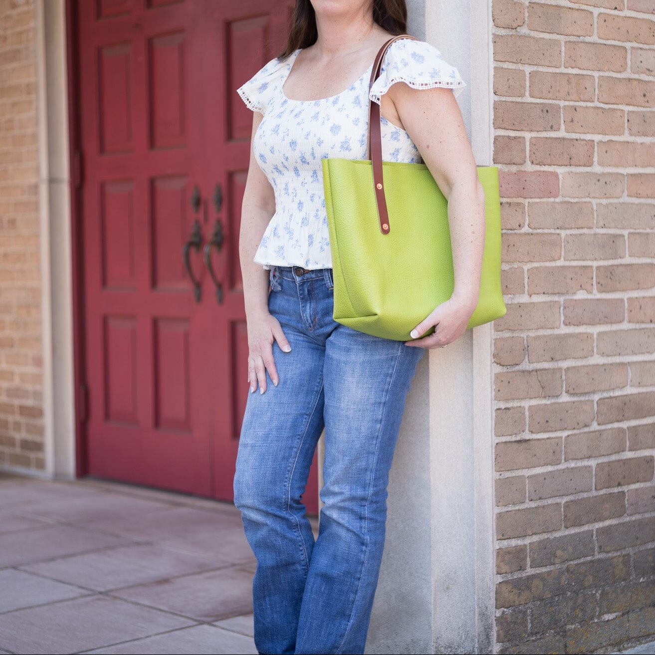 AVERY LEATHER TOTE BAG - MEDIUM - LIME GREEN