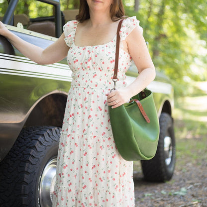 CELESTE LEATHER HOBO BAG - MEDIUM - GRASS GREEN