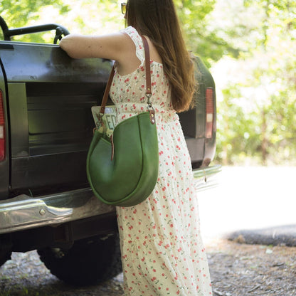 CELESTE LEATHER HOBO BAG - MEDIUM - GRASS GREEN