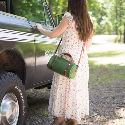 JANE LEATHER CROSSBODY - GRASS GREEN