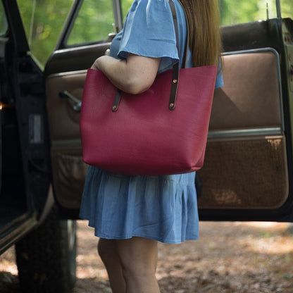 AVERY LEATHER TOTE BAG - MEDIUM - FUCHSIA