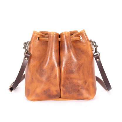 ABBY LEATHER BUCKET BAG - PEANUT BISON