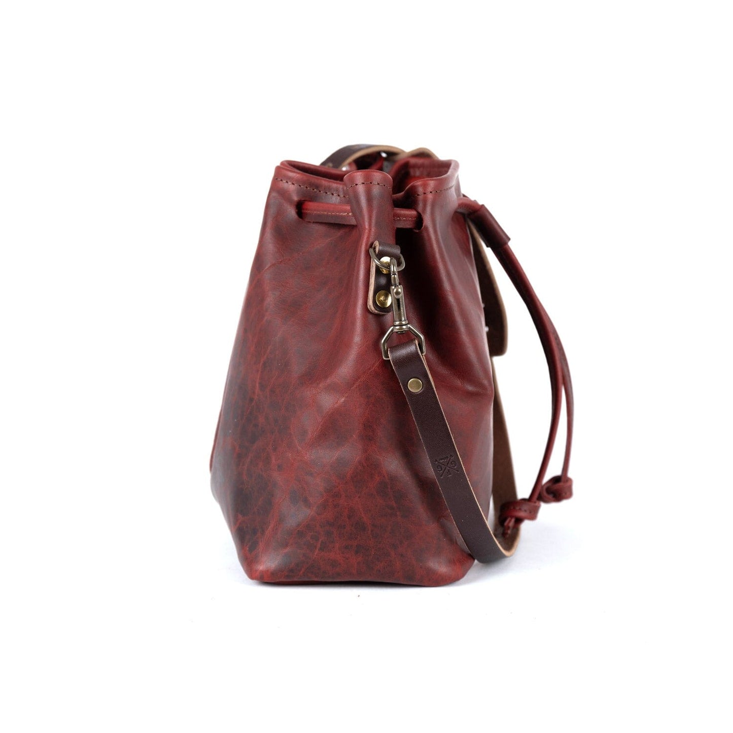 ABBY LEATHER BUCKET BAG - WINE BISON