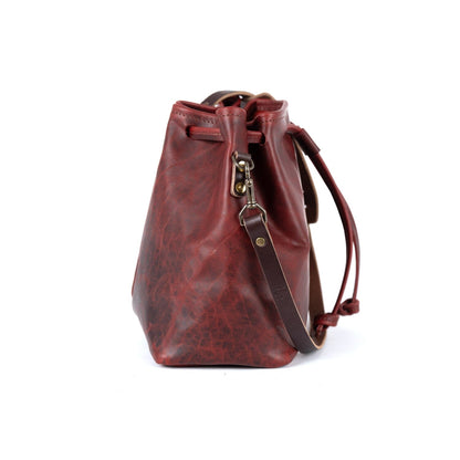ABBY LEATHER BUCKET BAG - WINE BISON
