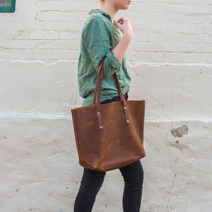 AVERY LEATHER TOTE BAG - LARGE - SADDLE