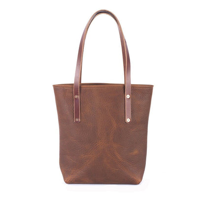 avery-tote-slim-medium-saddle-low_9eec4666-4fb2-47c1-962d-d854afe1a372