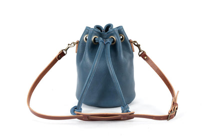 LEATHER BUCKET BAG - MEDIUM - SMOKEY BLUE | SADDLE STRAPS