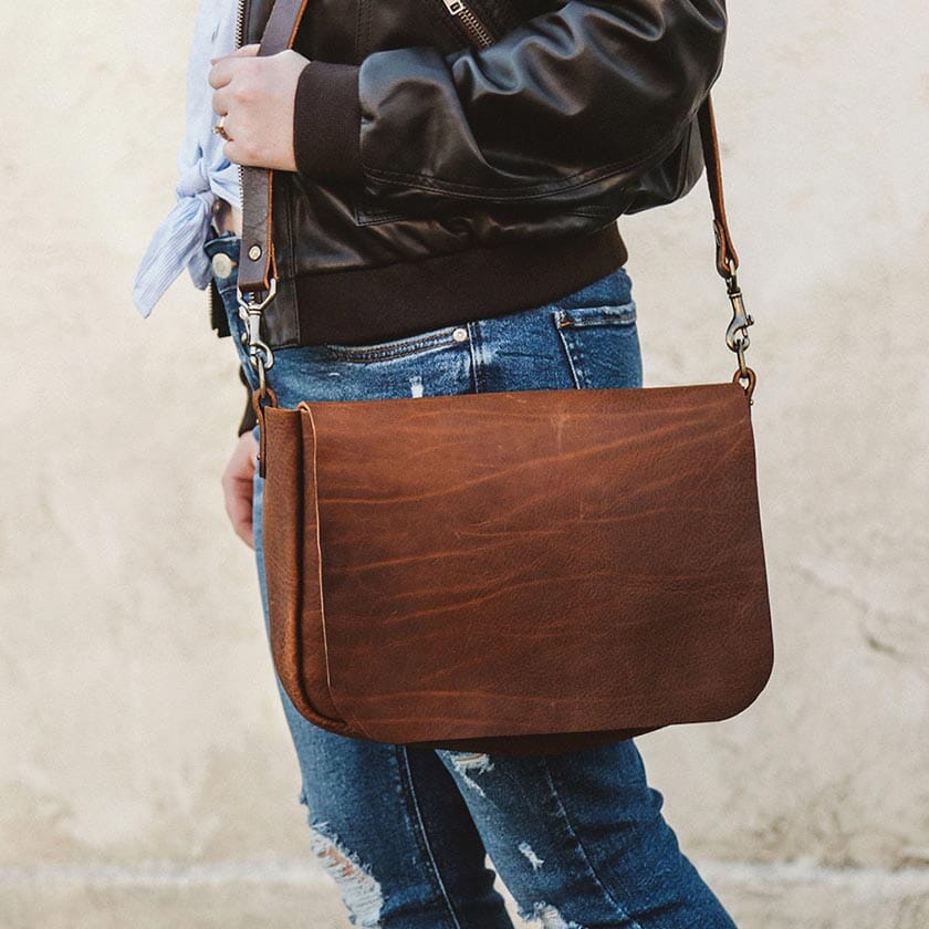 KINDLE LEATHER SATCHEL - OLIVE