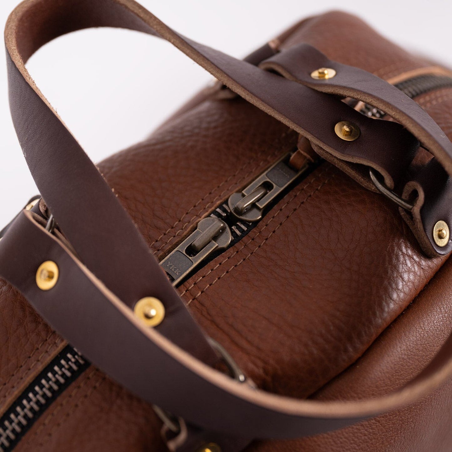 HOFFMAN LEATHER CROSSBODY BAG - MEDIUM - DELUXE