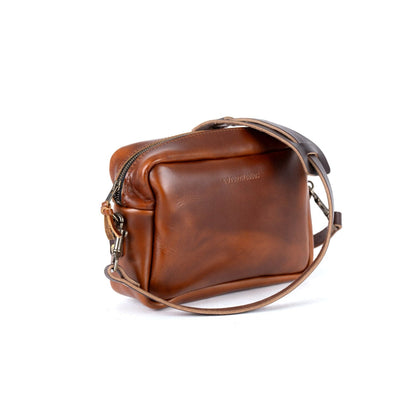 SARAH LEATHER CROSSBODY - CHESTNUT