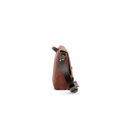 STEPHEN LEATHER MESSENGER BAG - SMALL