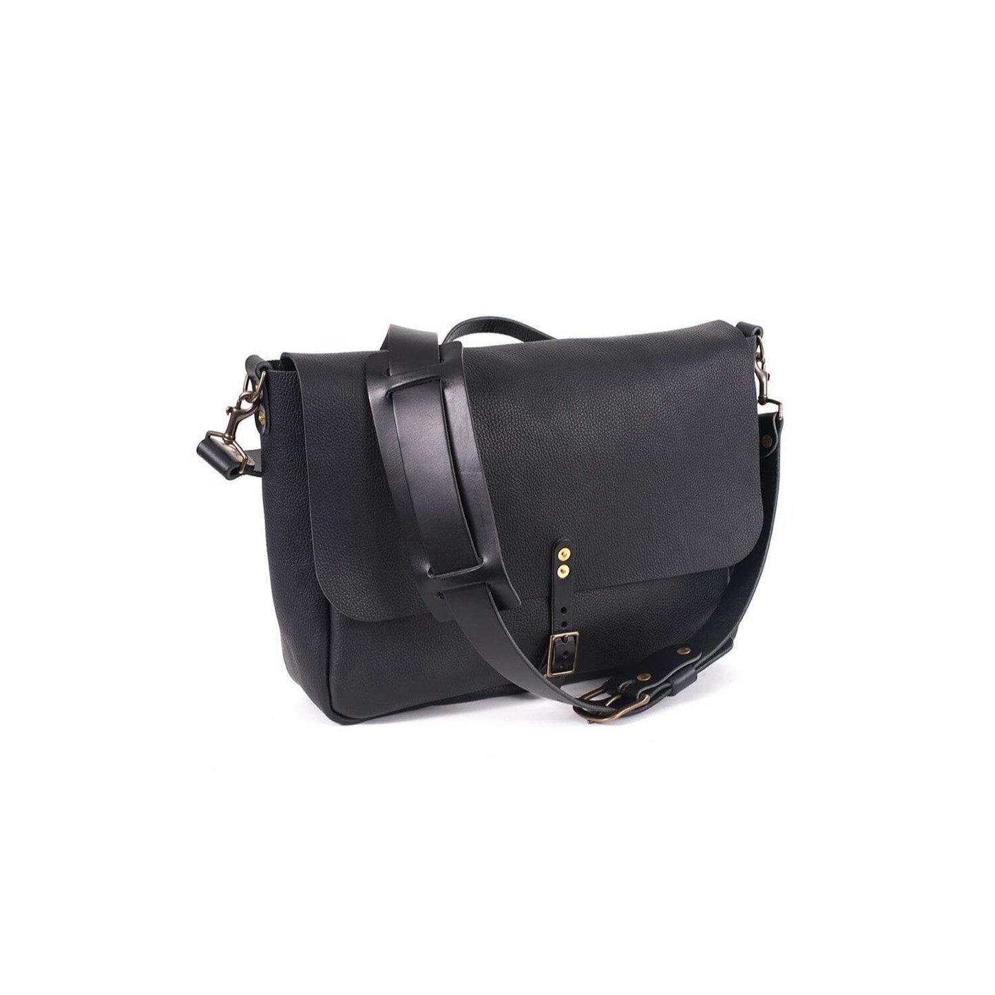 STEPHEN LEATHER MESSENGER BAG