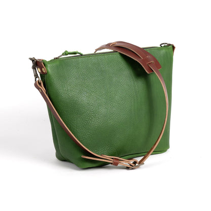 ZIP TOP LEATHER BUCKET BAG