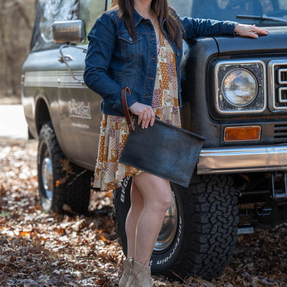 FELICITY ZIPPERED CLUTCH WITH WRISTLET LARGE - INDIGO BISON