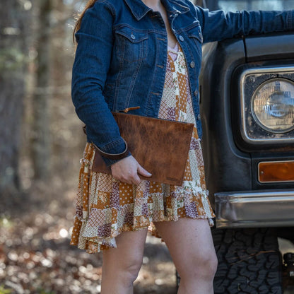 FELICITY ZIPPERED CLUTCH WITH WRISTLET - SMALL - PEANUT BISON