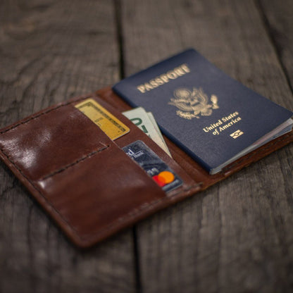 ADVENTURE LEATHER TRAVEL PASSPORT WALLET
