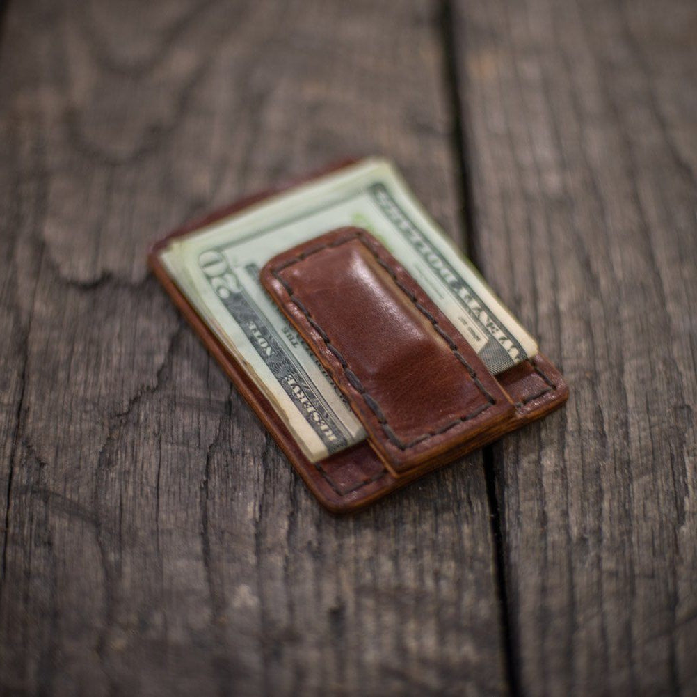 SLIM LEATHER CARD WALLET WITH MAGNETIC MONEY CLIP
