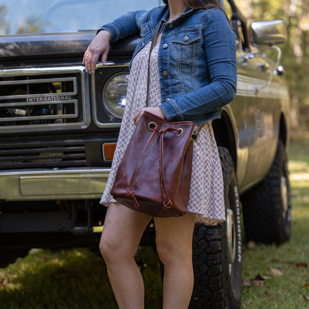 LEATHER BUCKET BAG - LARGE - REDWOOD BISON