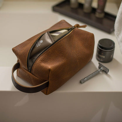 LEATHER SHAVE KIT | LEATHER TOILETRY BAG | LEATHER DOPP KIT