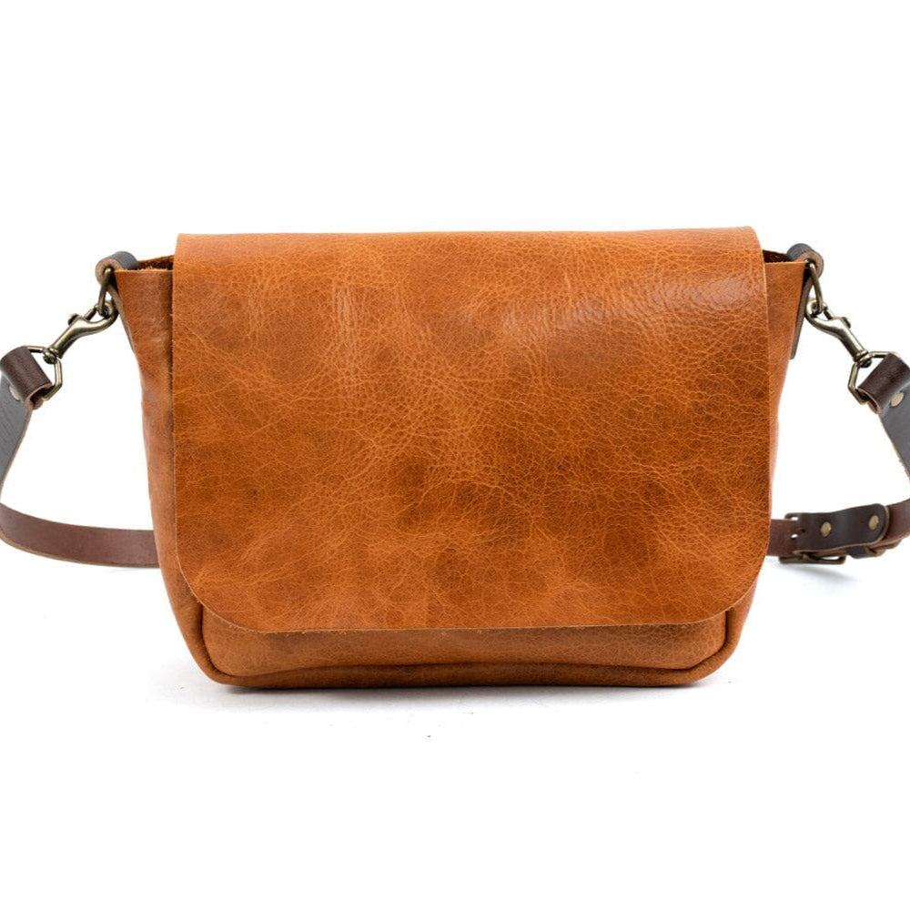 KINDLE LEATHER SATCHEL - PEANUT BISON