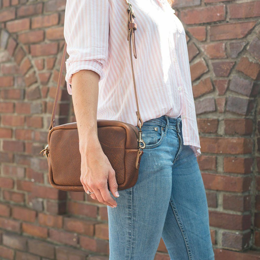SARAH LEATHER CROSSBODY - SADDLE - WITH INSIDE POCKET - IN STOCK